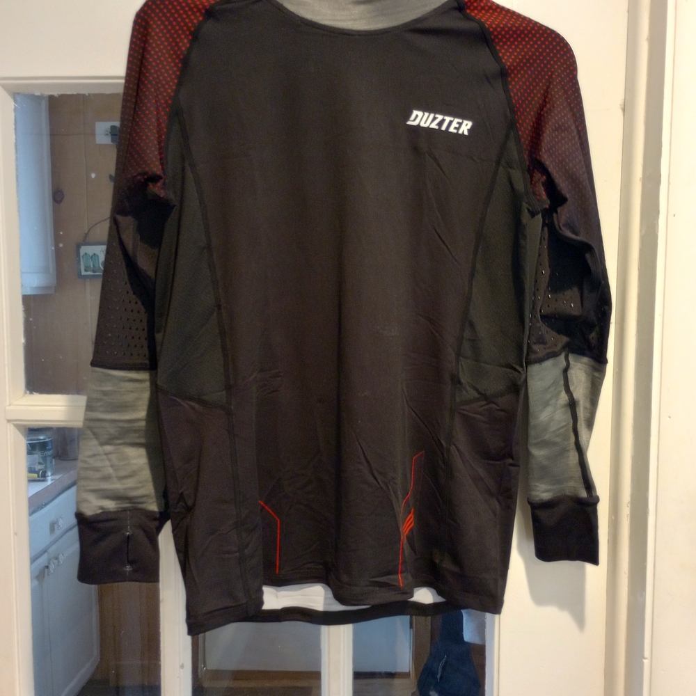 Duzter Black and Red Long Sleeve Cut Resistant Hockey Shirt